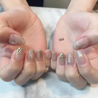 ネイル UrakoNail 《nail》のネイルデザイン