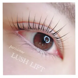 マツエク・マツパ LYRA 【eyelash・eyebrow】所属・LYRA ゆうりのマツエク・マツパデザイン