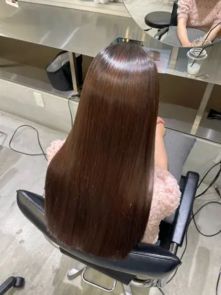 ロング CYAN by artefice所属・安達 萌花のヘアスタイル