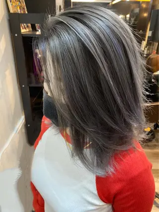 ミディアム KIRA スズキ タクヤ/店長のヘアスタイル