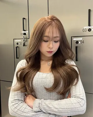 ロング 大人レイヤー/艶髪 🇺🇸TOMONAのヘアスタイル