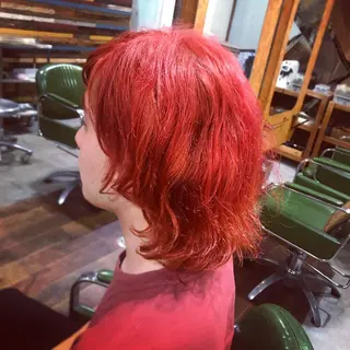 ミディアム 嶋田 直美のヘアスタイル