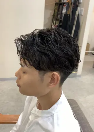 ショート メンズ パーマ クセを最大限に活かす メンズパーマ奈良大祐のヘアスタイル