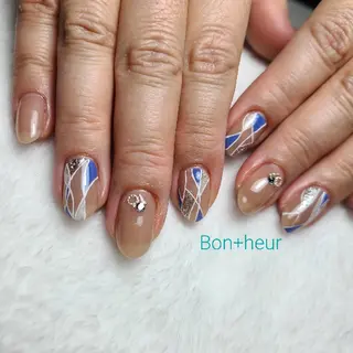 ネイル 宮口 紗子のネイルデザイン