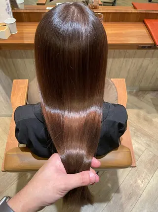 ロング AROUND hair lounge所属・髪質改善専門美容室 Reshilリシルのヘアスタイル
