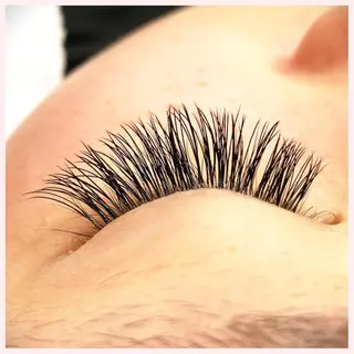 マツエク・マツパ アイラッシュサロン CoCoのマツエク・マツパデザイン