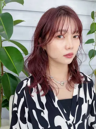 ミディアム カラー AiM 大名のヘアスタイル