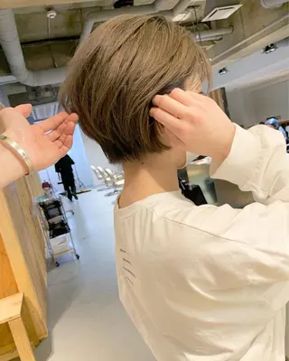 ショート カラー tension 【テンション】のヘアスタイル