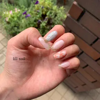 ミディアム pllia beautyのネイルデザイン