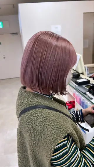 カラー 艶髪/ハイトーン🫧 Aika🤍のヘアスタイル