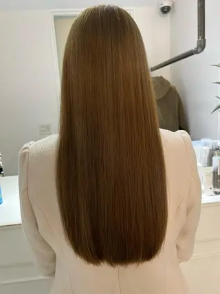 ロング カラー ケアブリーチ/ili 村上佳那多のヘアスタイル