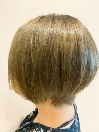 ショート カラー 🌹艶髪カラー🌹 津田晴加【西荻窪】のヘアスタイル