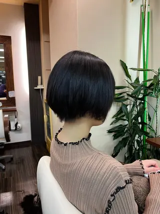 ショート 西形 梨瑚のヘアスタイル