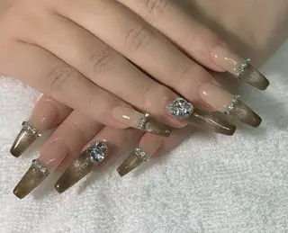 ネイル MHR nailのネイルデザイン