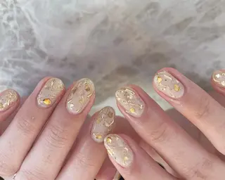 ネイル essence所属・pétit maakoのネイルデザイン