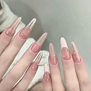 ネイル マギー ネイル🦋のネイルデザイン