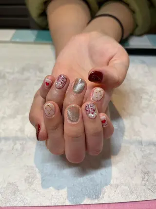 ネイル 高尾 梨花のネイルデザイン