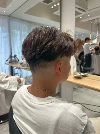 メンズ レイヤー小顔ショート 吉田ジョウのヘアスタイル