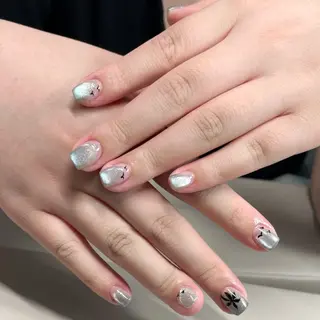 ネイル AngelChris ビューティーサロンのネイルデザイン