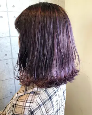 ミディアム カラー 西本 夏美のヘアスタイル