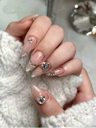 ネイル Lyna 池袋のネイルデザイン