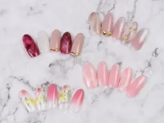 ネイル うる艶♡透明感ネイル Rirashiaのネイルデザイン