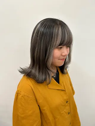 カラー すずき さくやのヘアスタイル