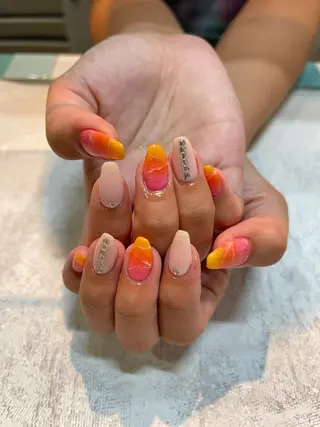 ネイル 高尾 梨花のネイルデザイン