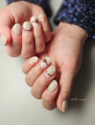 ネイル ラヴィアン ローズのネイルデザイン