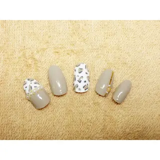 ネイル 痛ネイル/ワンホン/ フィルイン/長さだしのネイルデザイン