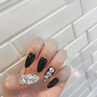 ネイル Nailsalon Julius luna所属・Juliusluna FUZUKIのネイルデザイン