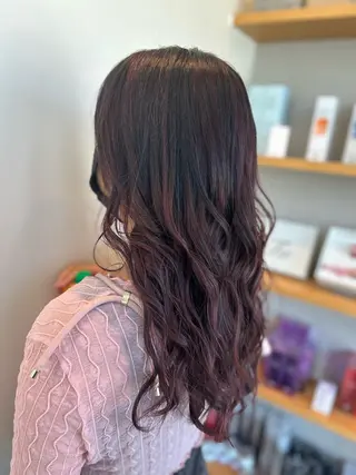 ロング Vimヘアー泡瀬店所属・しもじ あとむのヘアスタイル