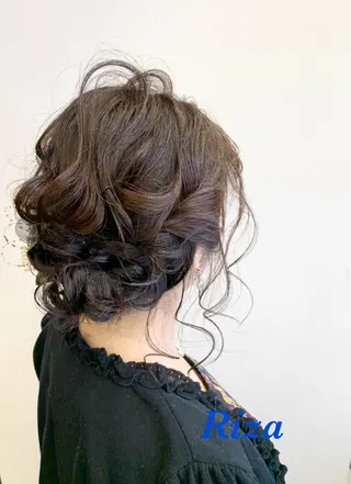 ヘアアレンジ HAIR MAKE Riza所属・谷口 弥生のヘアスタイル