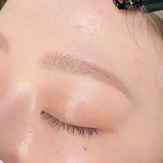 アイブロウ haru所属・眉サロンharu 表参道🤍岡本の眉毛・アイブロウイメージ