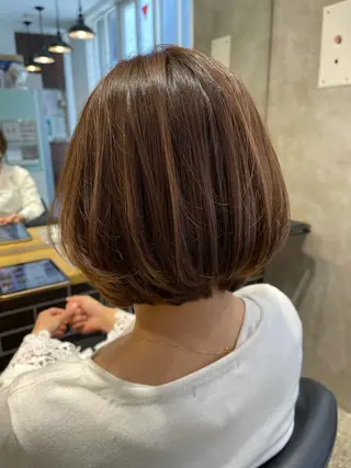 ショート カラー WISTERIA P LUS1 ikumiのヘアスタイル