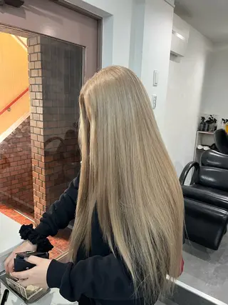 ロング カラー ♡なんば🫧透明感 🫧naako♡のヘアスタイル