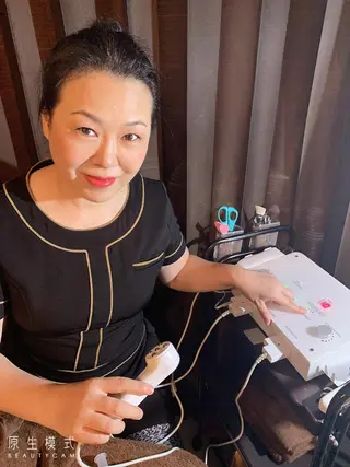 越下 志穗子のエステ・リラクイメージ