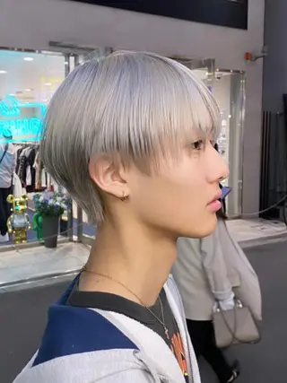 メンズ 透明感ブリーチ/ メンズパーマのヘアスタイル