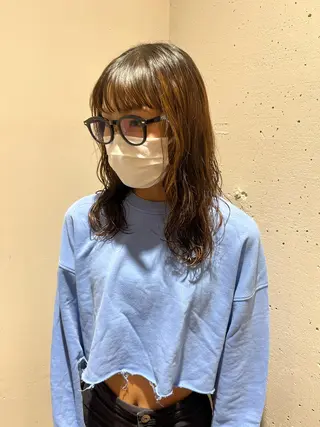 ミディアム パーマ 🦩レイヤー|透明感 カラー🦩makoのヘアスタイル