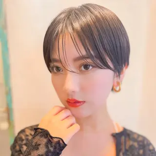 ショート カラー ⭐️顔周りのこだわり 可愛くします⭐️岡安のヘアスタイル