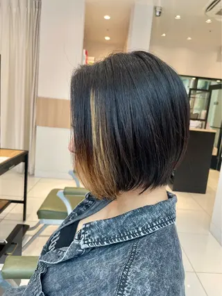 ショート カラー 🦋艶髪ハイトーン / Mio🦋のヘアスタイル