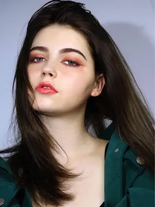 ミディアム ROBBY 表参道【練習モデル】のヘアスタイル