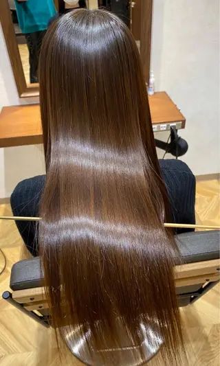 ロング ✨髪質改善特化✨副 店長椎葉信乃介のヘアスタイル