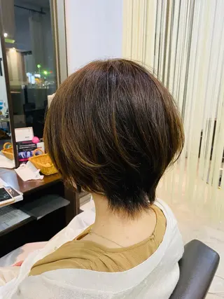 ショート カラー 阿久津 泰幸のヘアスタイル