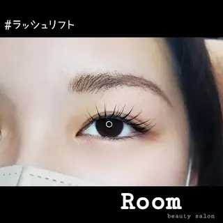 マツエク・マツパ Room beautysalon所属・Room   〔 YUI 〕のマツエク・マツパデザイン