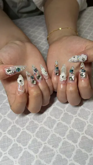 ネイル plaisir所属・島袋 plaisirのネイルデザイン