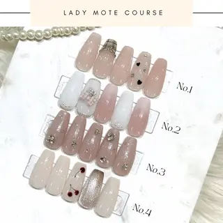 ネイル lumignon nail難波店所属・松山 苑夏のネイルデザイン