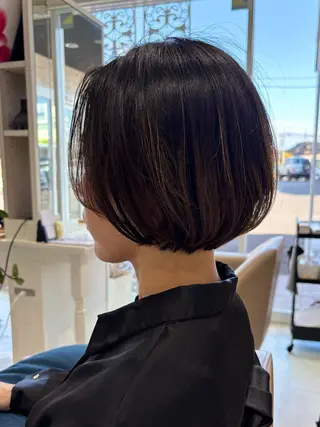ショート nolla（ノーラ）所属・YOKOI SHINJIのヘアスタイル