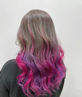 ロング カラー Fan.ray副店長 🌈 響希のヘアスタイル