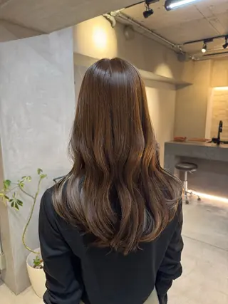 ロング LENORA所属・谷 優梨のヘアスタイル